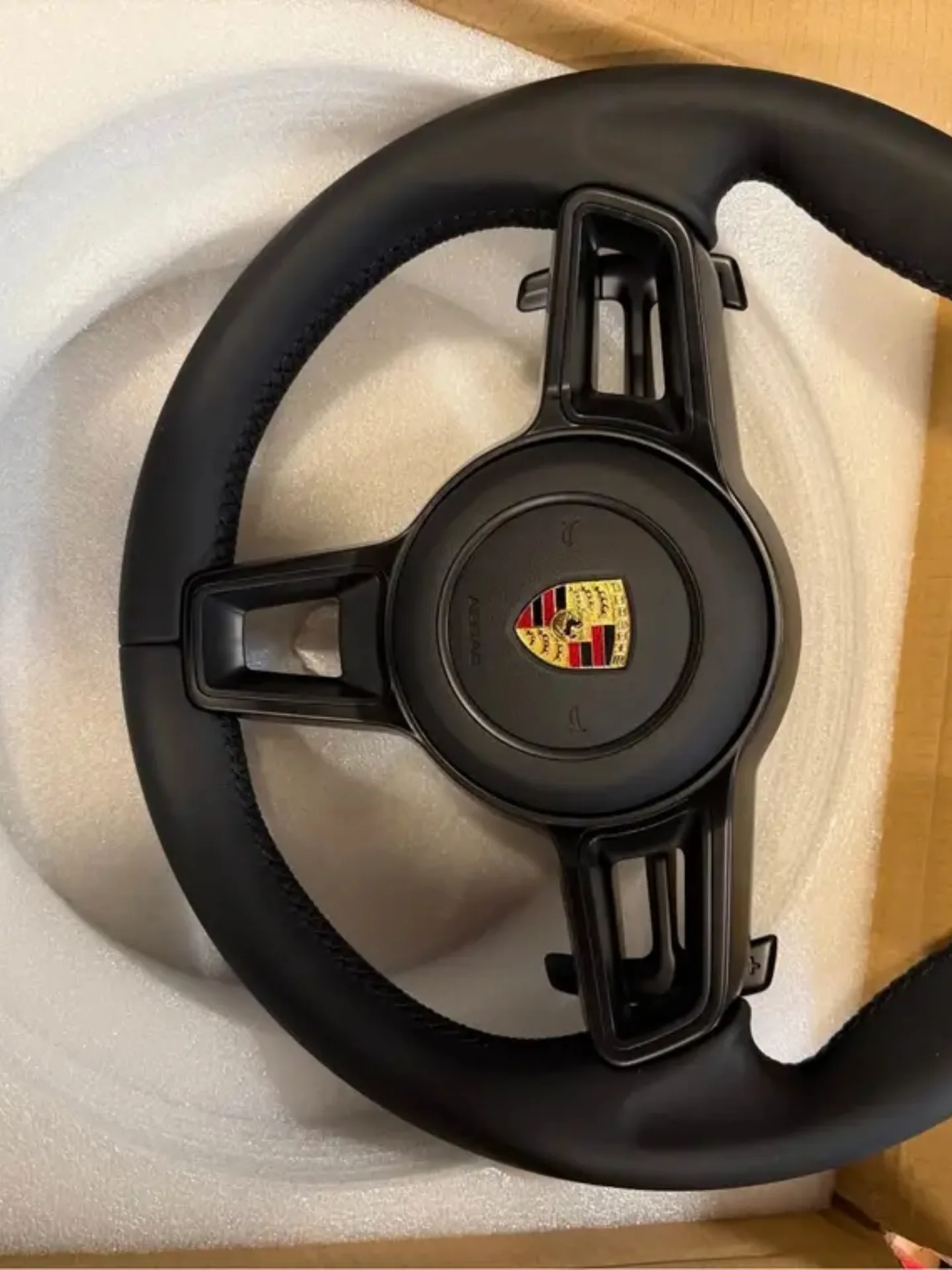 Porsche steering wheel - Image 3