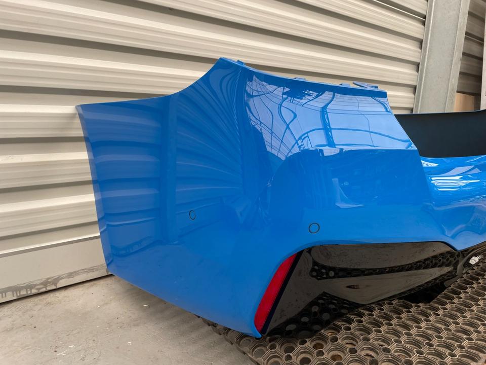 BMW M5 F90 LCI Rear Bumper M-Package – P7L Voodoo Blue - Image 3