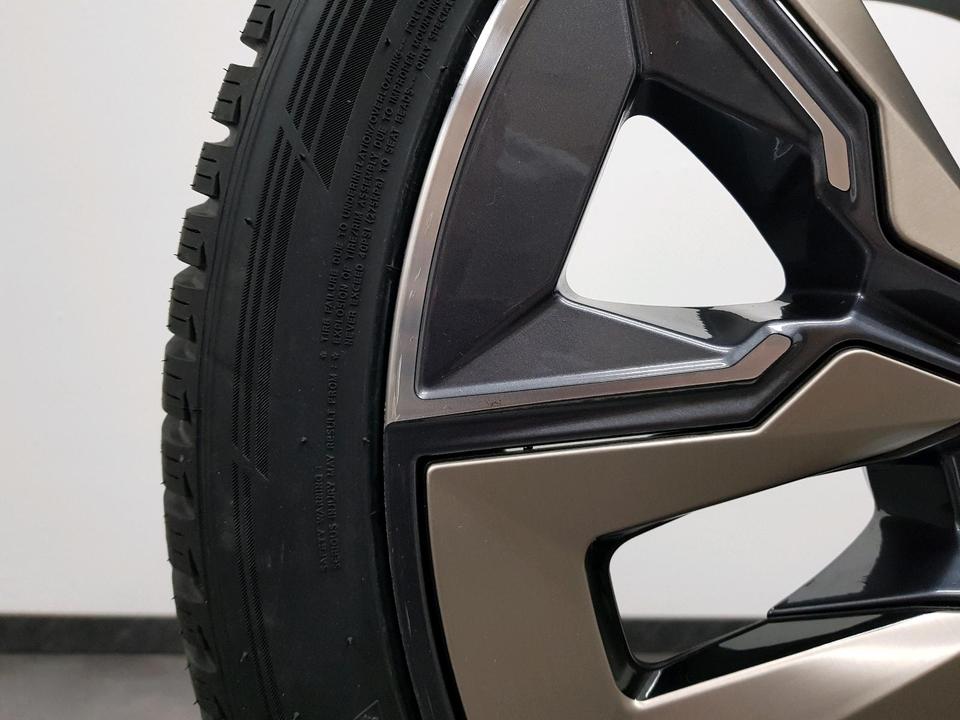 BMW Double-Spoke 910i Winter Wheel Set - Image 5