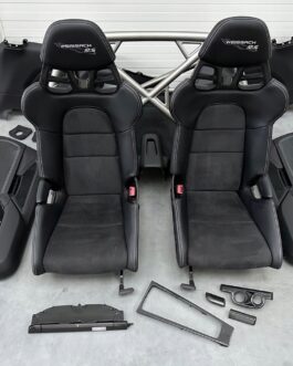 Porsche 911 GT3 RS Weissach Interior