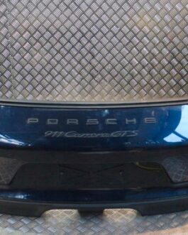 Porsche 911/991.2 GTS rear bumper diffuser