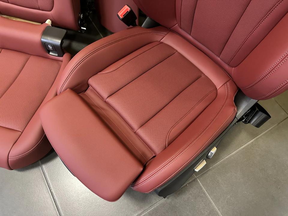 BMW X4 G02 Sport Seats Interior Trim Sensatec Perforated Red - Image 10